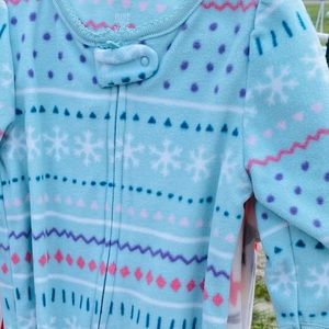 2pk 9mo Baby sleepers